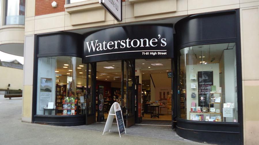 Waterstones เนียนเปิดร้านหนังสือเล็กๆ Brand Inside