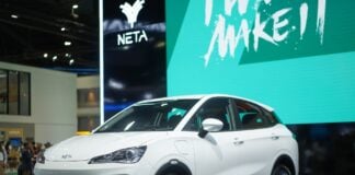 เปรียบเทียบ NETA V กับ NETA V-II ต่างกันยังไง เลือกรุ่นไหนดี