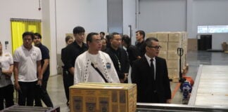 ยาดม หงส์ไทย Hong Thai