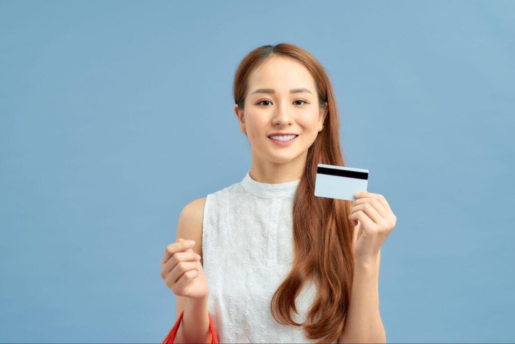 การเตรียมตัวและเอกสารสำหรับสมัครบัตรกดเงินสด